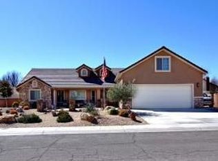 1593 W Brook View Ln, St George, UT 84770
