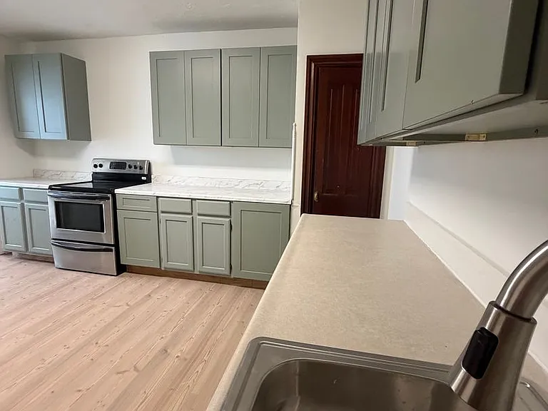 247 S 8th St — Photo 13