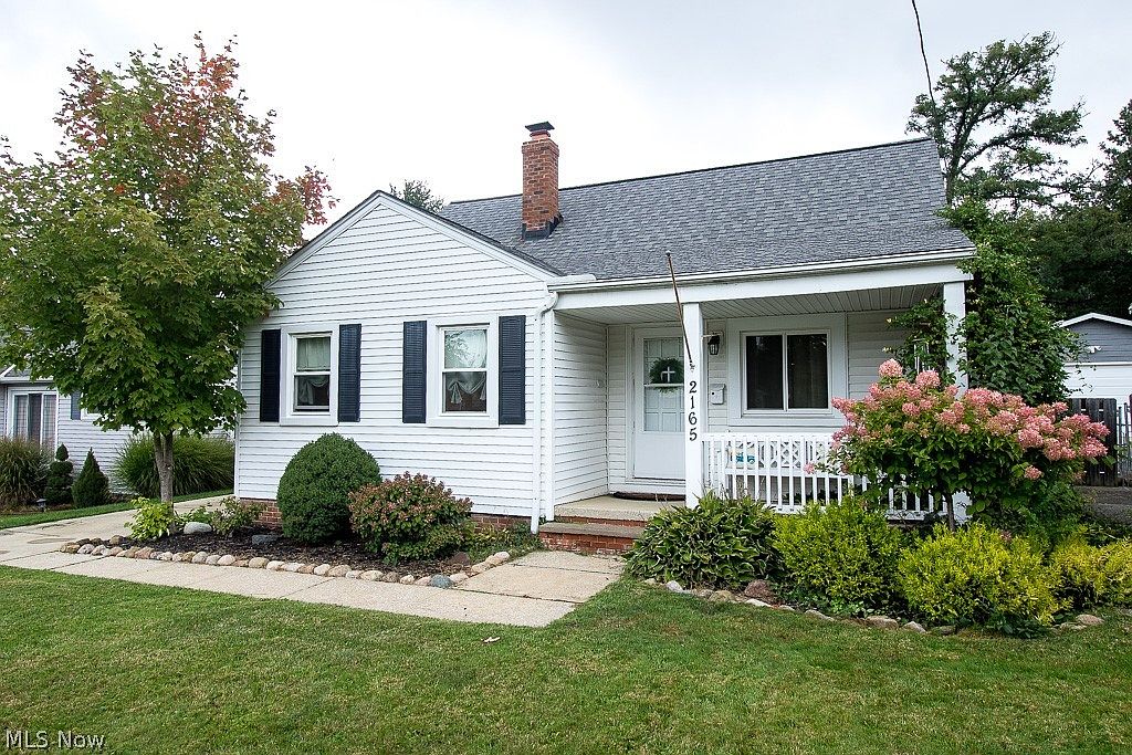 2165 Green Ridge Dr, Wickliffe, OH 44092 Zillow
