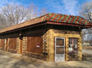 1230 NW Central Ave, Topeka, KS 66608