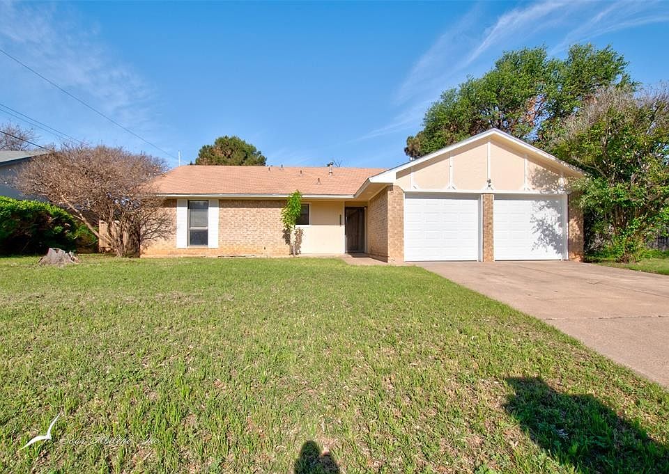 1st image of 2310 Corsicana Ave