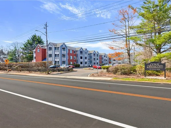 1800 Douglas Ave APT 327, North Providence, RI 02904