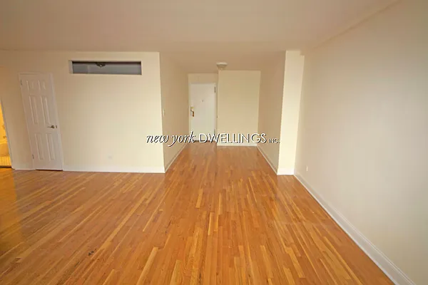 Rented by New York Dwellings LLC | media 10