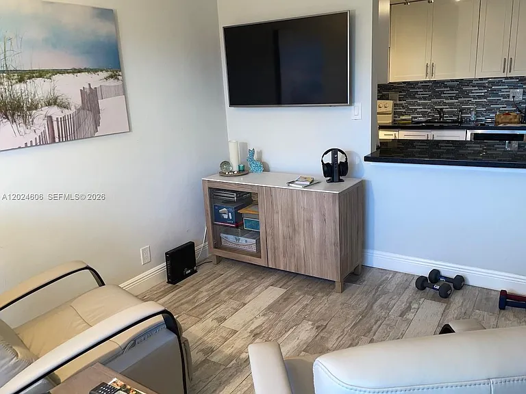 4658 Bougainvilla Dr #63 — Photo 2
