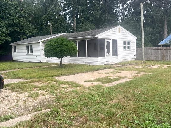 2nd image of 26519 Bay Farm Rd