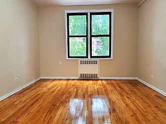Rented by Hillel Realty Group