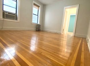 31-68 34th St #4B, Astoria, NY 11106