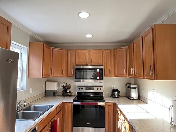4th image of 5116 Furman Pl