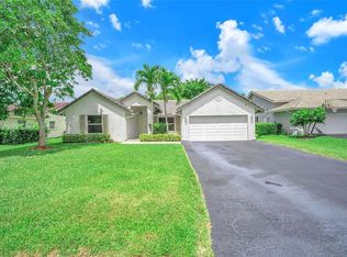 2340 NW 95th Ter, Coral Springs, FL 33065