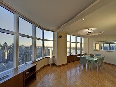 4th image of 160 W 66th St APT 56D