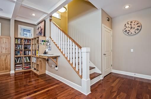 3rd image of 84 Bluff Dr