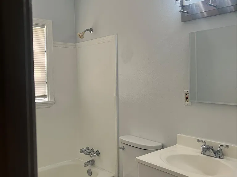 5537 Bataan Rd #B — Photo 10