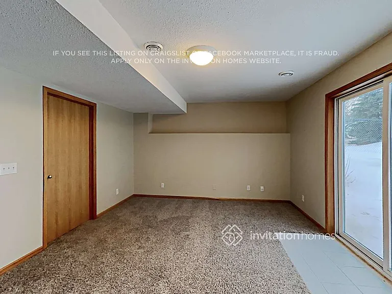 1311 Creekside Dr — Photo 8