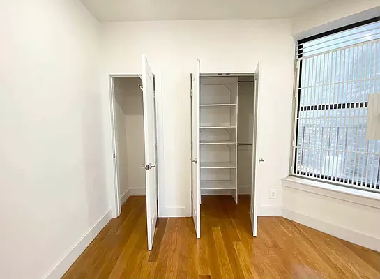 Rented by EastMount Realty LLC | media 6