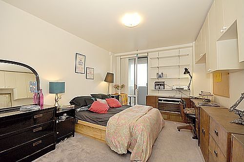 1st image of 100 W 94th St APT 21D