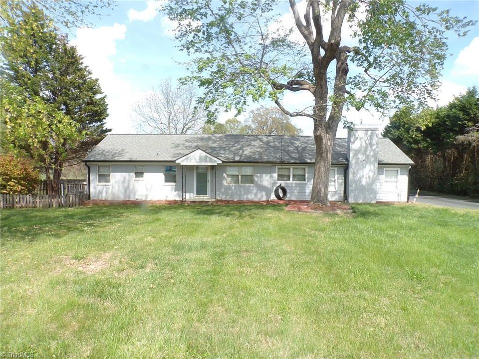 1st image of 4543 Pleasant Garden Rd