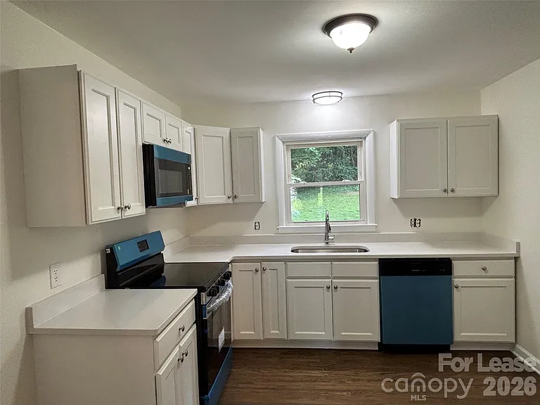 2627 Dora Dr — Photo 15