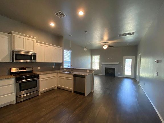2nd image of 7804 Meadow Lake Dr
