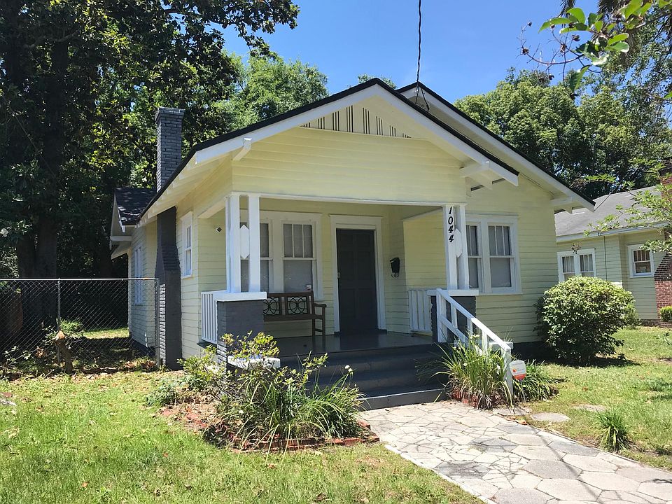 1st image of 1044 James St