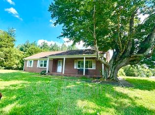 1624 Columbia Rd, Columbia, VA 23038