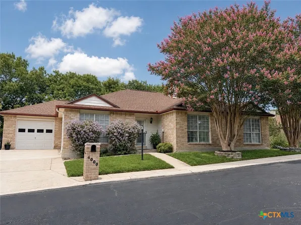 4000 Cypress Ct, Schertz, TX 78108