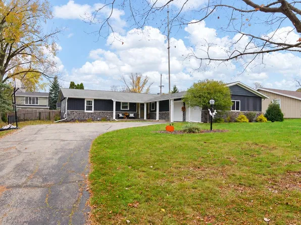 190 Saint Marys Blvd, Green Bay, WI 54301