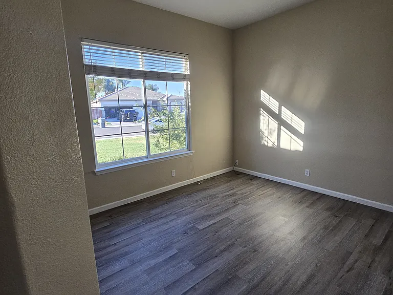 514 Rodeo Grounds Way — Photo 20