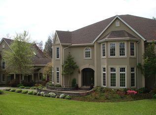 580 Woods Edge Dr, London, KY 40741