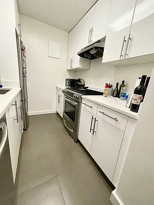 Rented by Olympia House Delaware LP | media 3