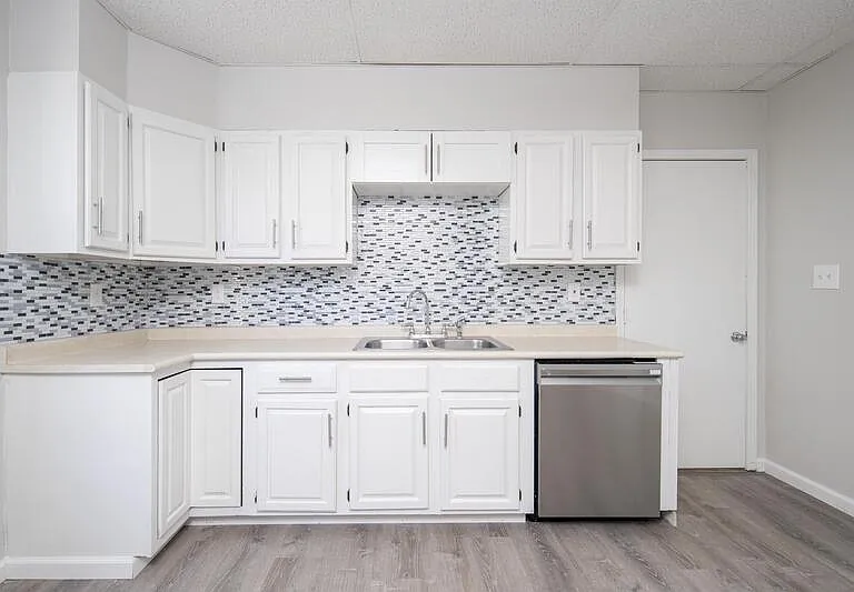 56 Thompson St #2 — Photo 5