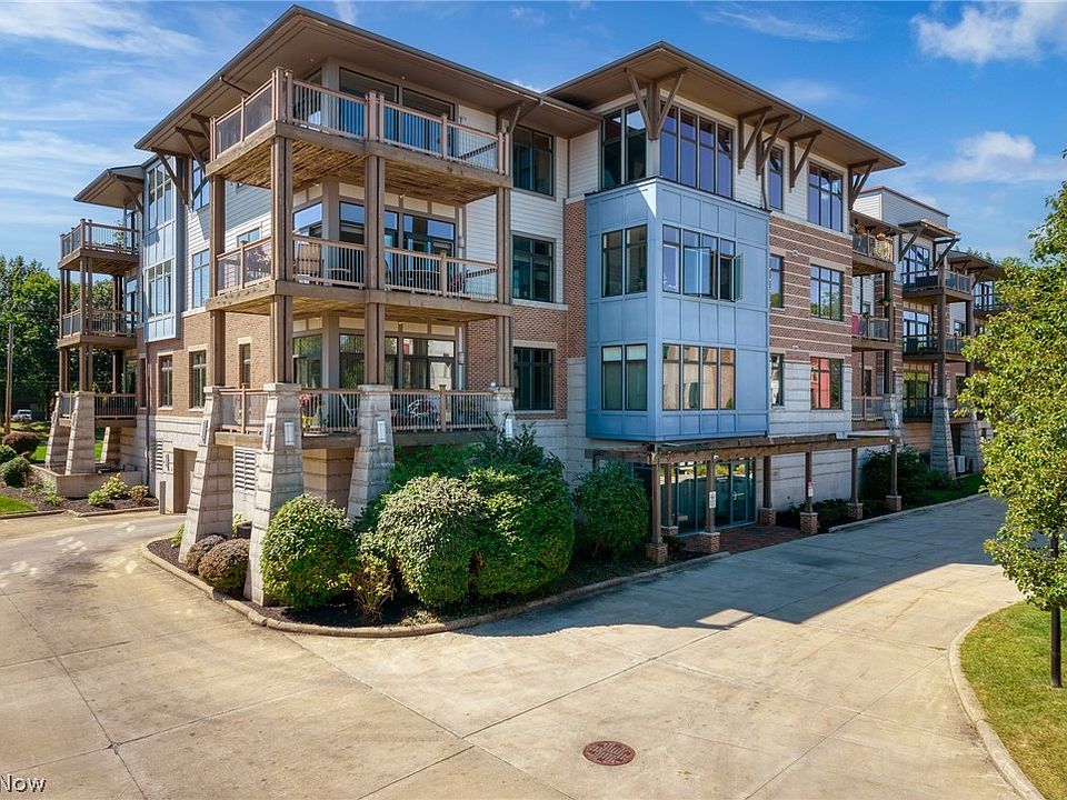 1st image of 1403 Copper Trce APT 407