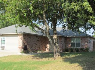 1100 N Blair St, Belton, TX 76513