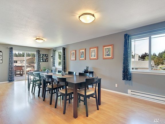 5th image of 2804 29th Street Ct SE