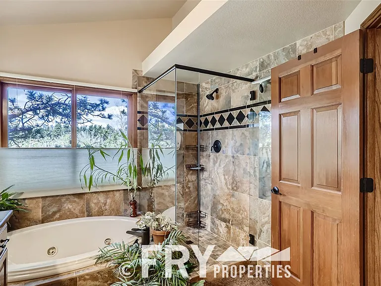 25875 Buffalo Ln — Photo 28
