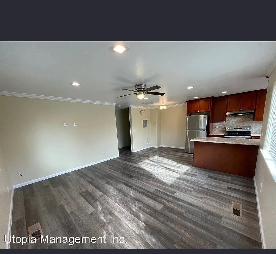 Building Photo - 12917 Aurora Dr #A