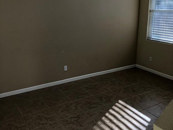 3rd image of 311 Earl Ave