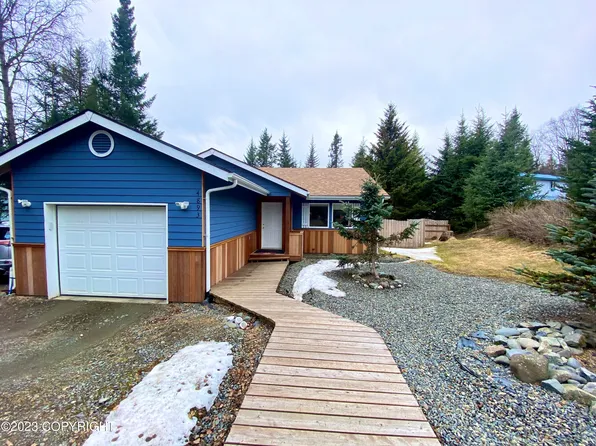 4893 Clover Ln, Homer, AK 99603