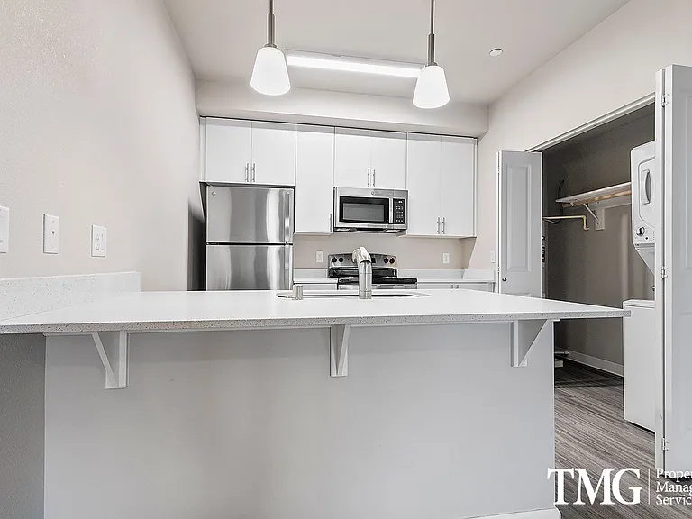 Legacy Trails Apartments — Photo 43