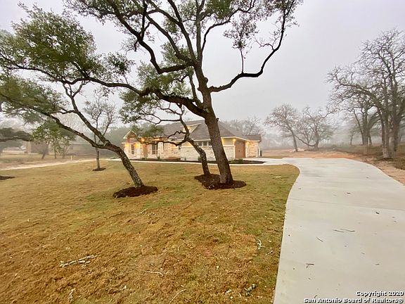 2nd image of 125 Hidden Forest Dr