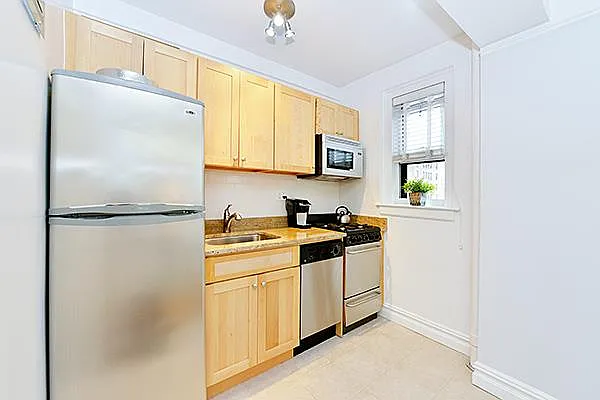 Sold by Argo Residential | media 9