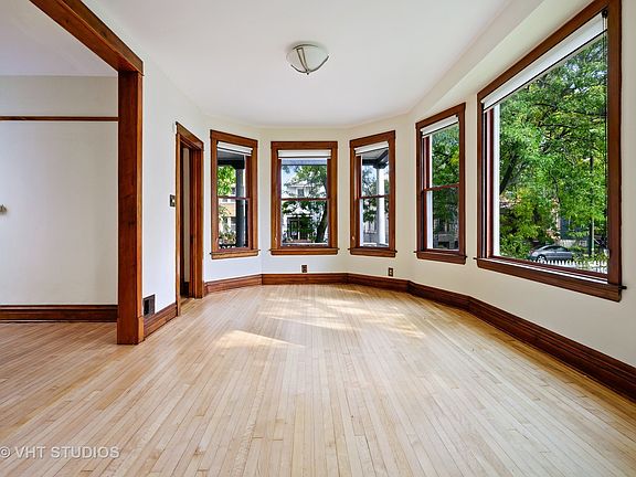 3rd image of 4122 N Central Park Ave
