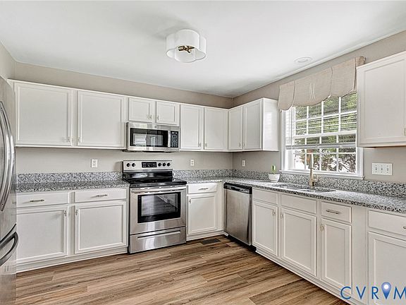 2nd image of 6140 Varina Point Ln