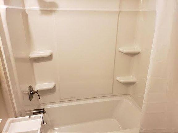 5th image of 2321 44th St