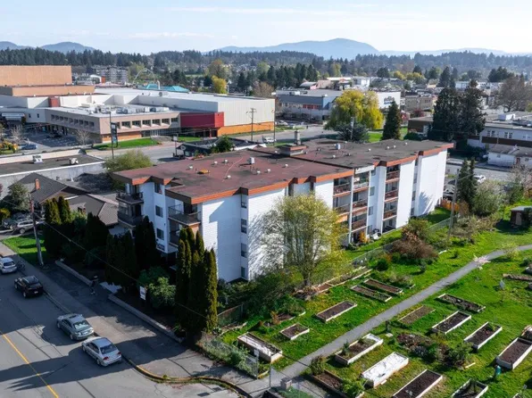 5801 Alderlea St, North Cowichan, BC V9L 3V4