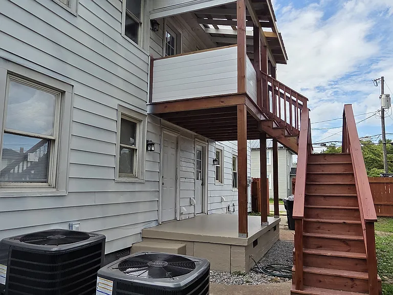 631 Hamilton Ave #C — Photo 12