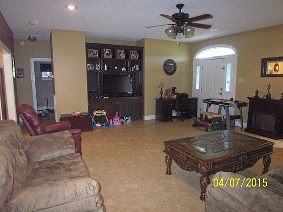 2nd image of 172 Appletree Dr