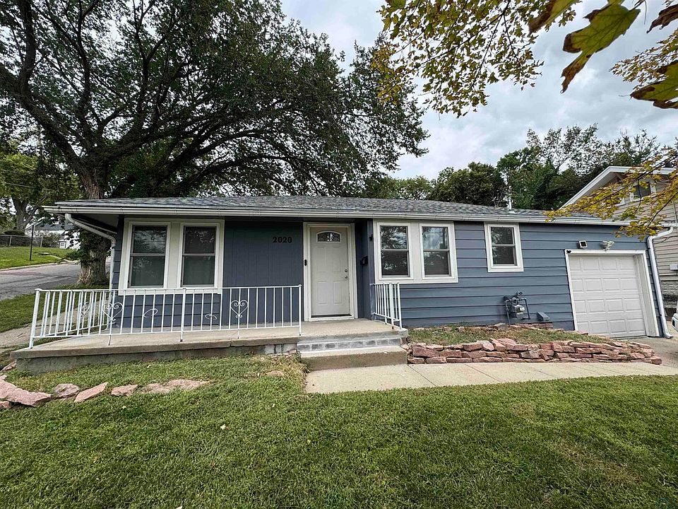 1st image of 2020 McDonald St