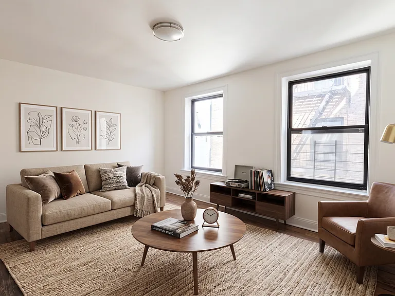 652 W 160th St #3E — Photo 1