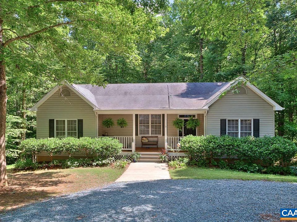 1st image of 5 Burke Ct