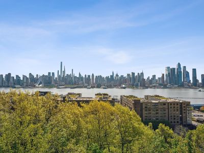 875 Boulevard E #35, Weehawken, NJ, 07086
